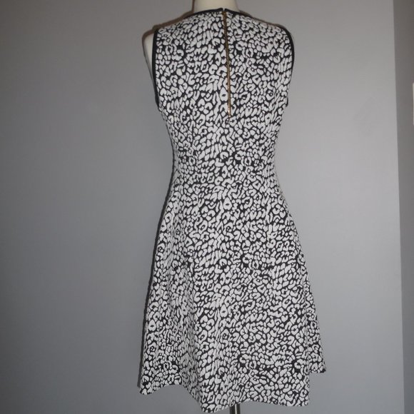 Kate Spade Sleeveless Leopard Animal Print Black White Jaquard Flare Casua Dress - Picture 4 of 7